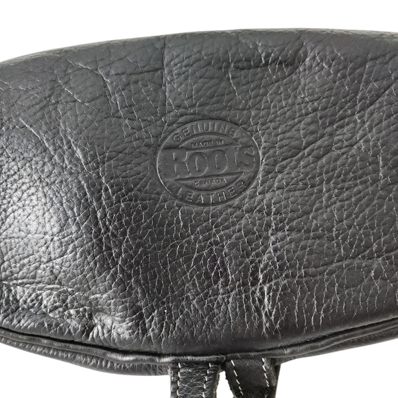 ROOTS Vintage Genuine Leather Black Drawstring Backpack - Picture 6 of 13